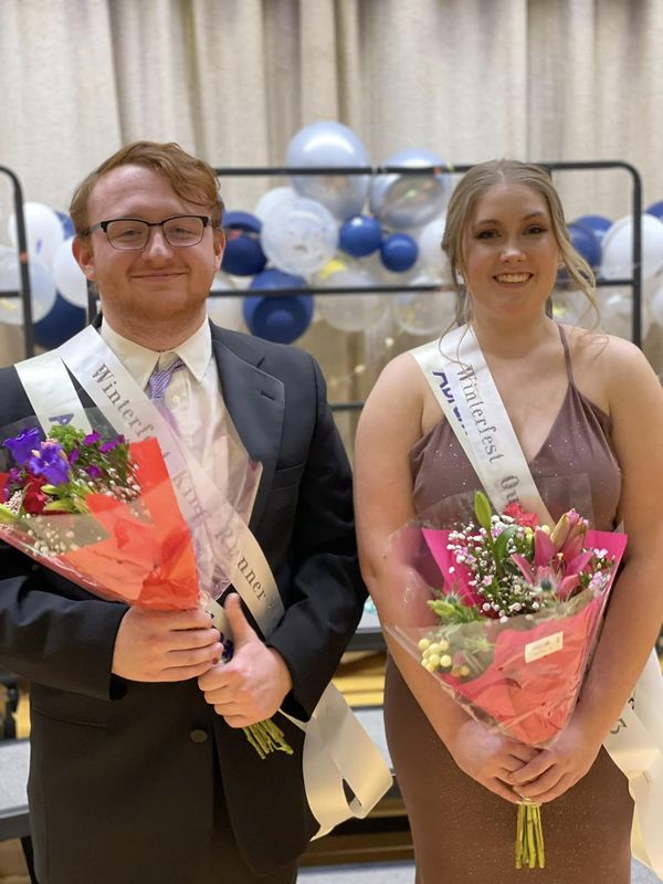 Lily Huckeby crowned homecoming queen at Scott High - Independent Herald